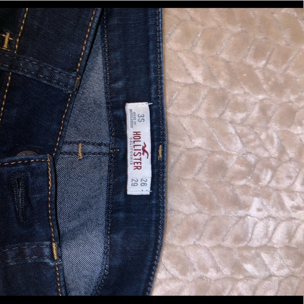 Dark wash Hollister jeans